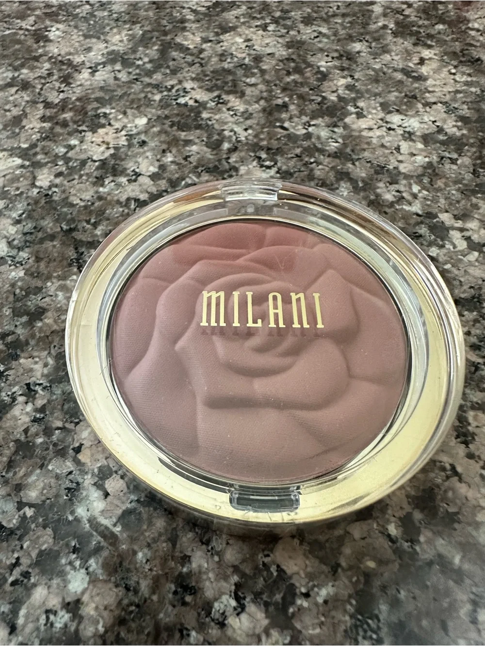 MILANI ROMANTIC ROSE BLUSH 01 FULL SIZE